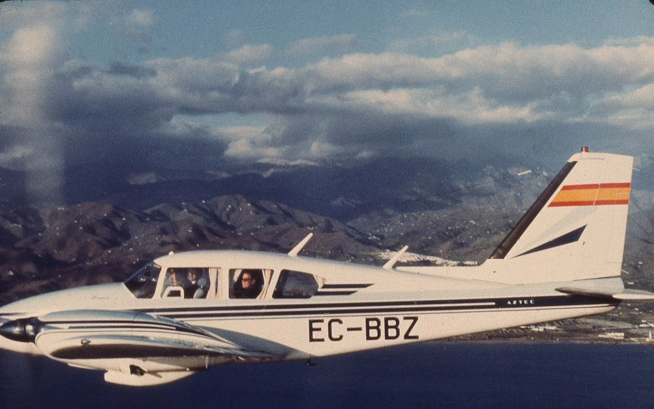 Aztec Family — Piper Aviation Museum